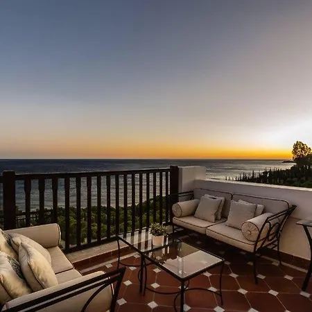Penthouse Paradise Apartment *